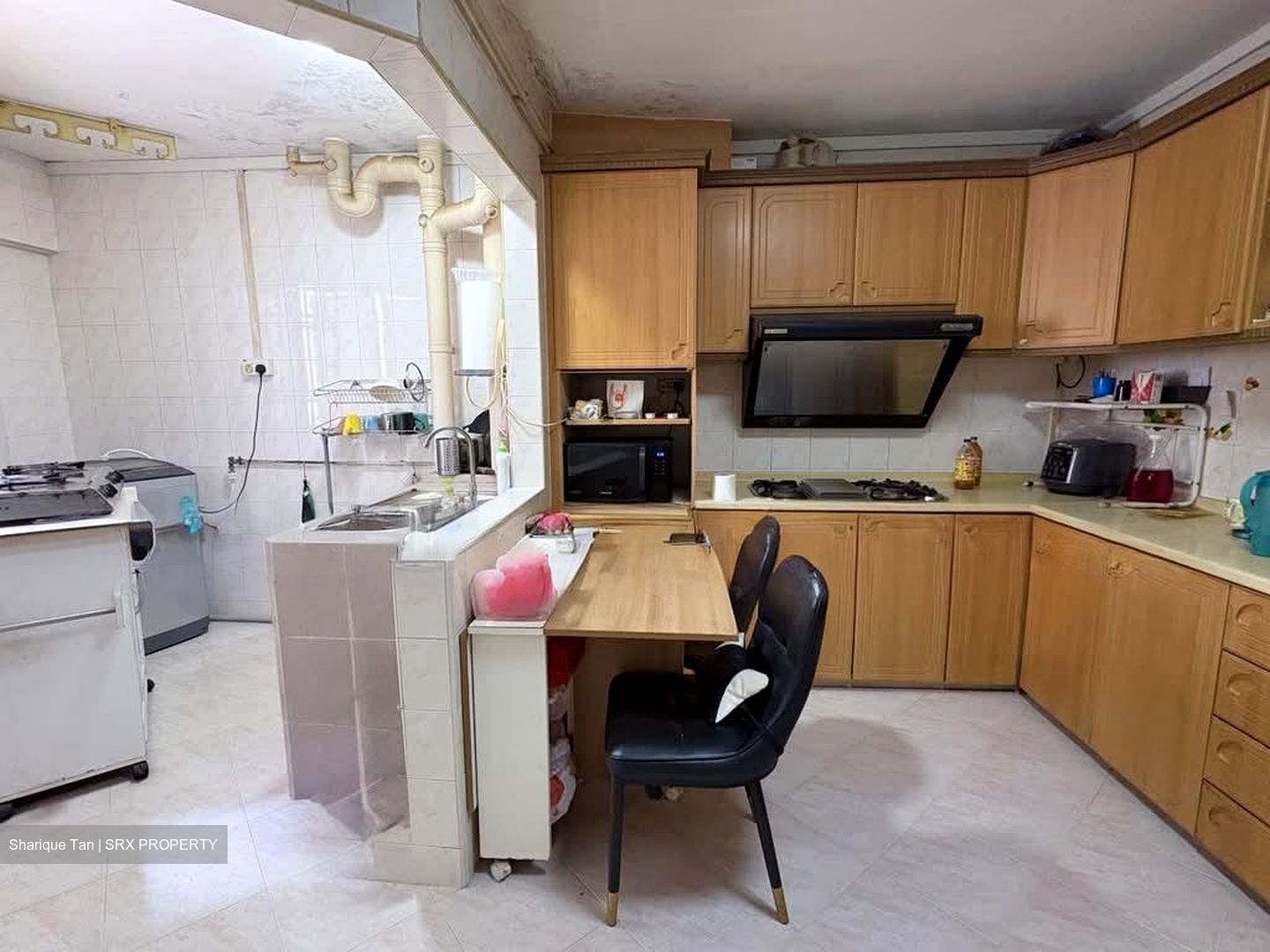 Blk 137 Rivervale Plains (Sengkang), HDB Executive #560353461